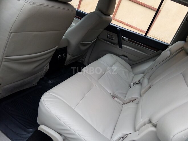 Mitsubishi Pajero 2007, 153,000 km - 3.0 l - Bakı
