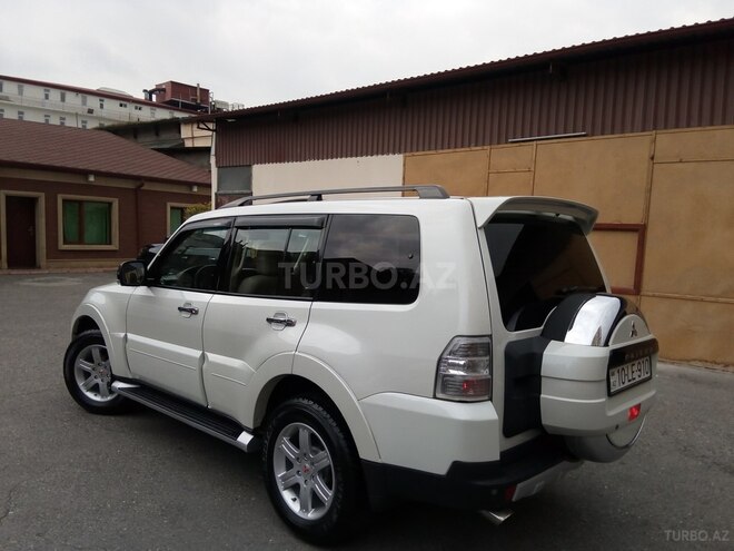 Mitsubishi Pajero 2007, 153,000 km - 3.0 l - Bakı