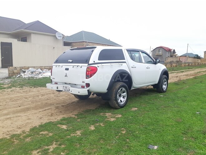 Mitsubishi L200 2012, 170,124 km - 2.5 l - Bakı