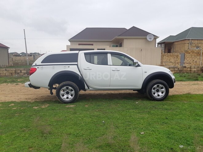 Mitsubishi L200 2012, 170,124 km - 2.5 l - Bakı