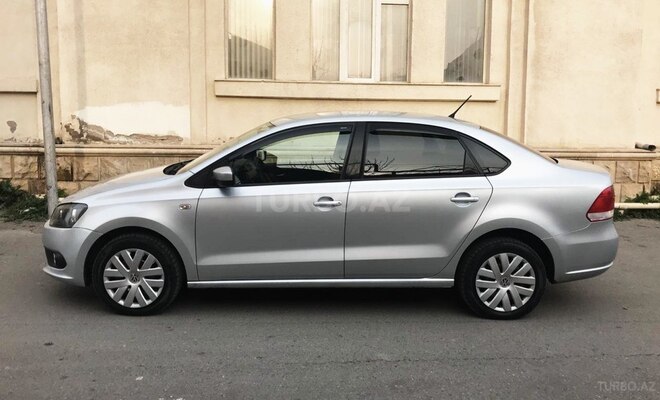 Volkswagen Polo 2014, 112,000 km - 1.6 l - Bakı