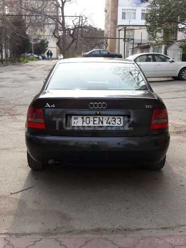 Audi A4 1998, 205,000 km - 1.6 l - Bakı