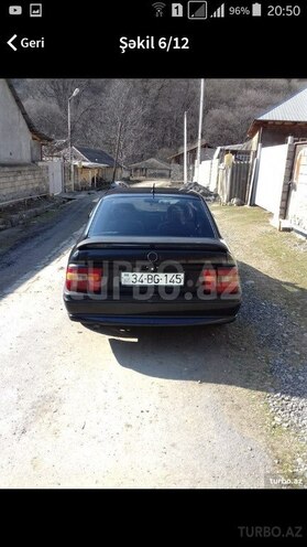 Opel Vectra 1994, 345,210 km - 1.6 l - Qax