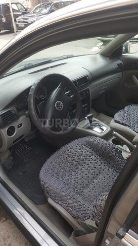 Volkswagen Passat 2001, 291,000 km - 1.8 л - Bakı