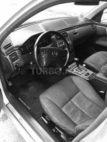 Mercedes E 320 1999, 340,000 km - 3.2 l - Bakı