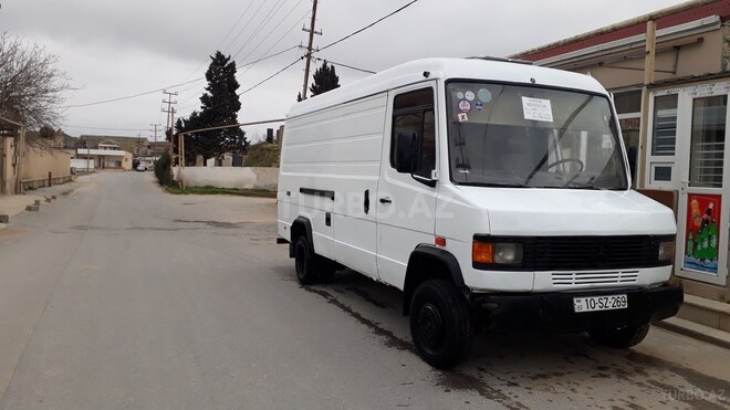 Mercedes 609 D 1990, 56,000 km - 0.5 л - Bakı