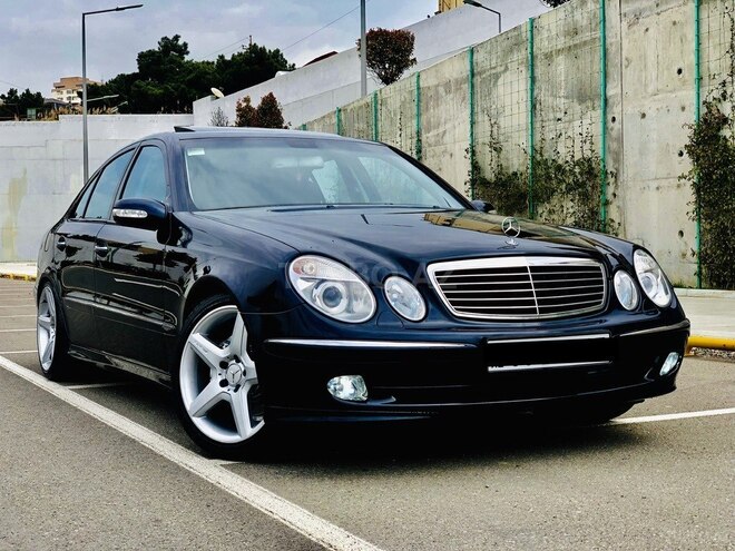 Mercedes E 320 2004, 193,000 km - 3.2 л - Bakı