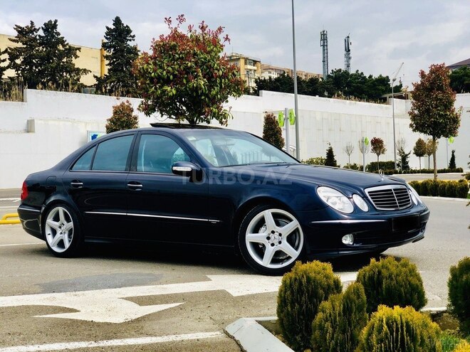 Mercedes E 320 2004, 193,000 km - 3.2 л - Bakı