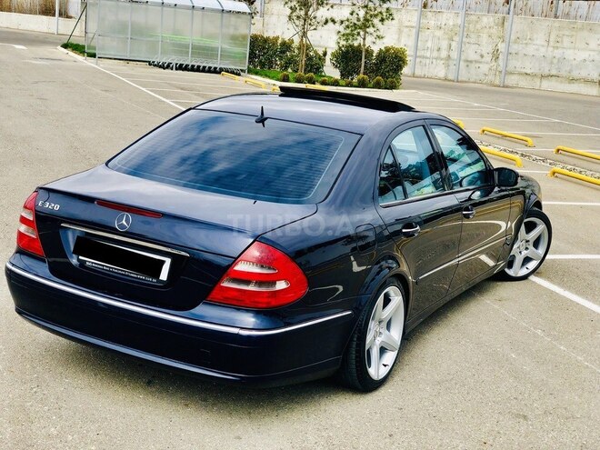 Mercedes E 320 2004, 193,000 km - 3.2 л - Bakı