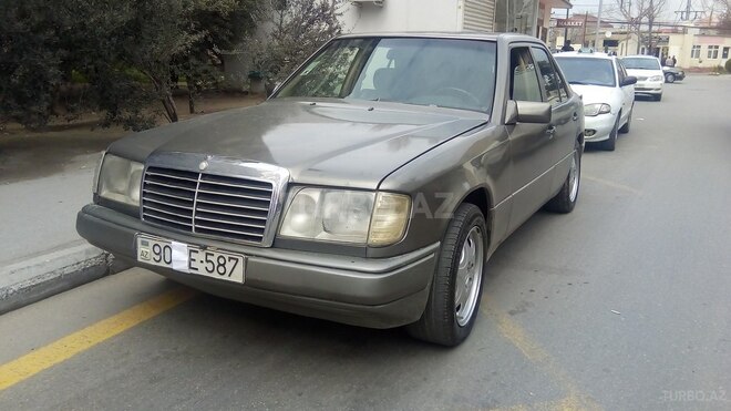 Mercedes E 200 1991, 325,896 km - 2.0 l - Bakı