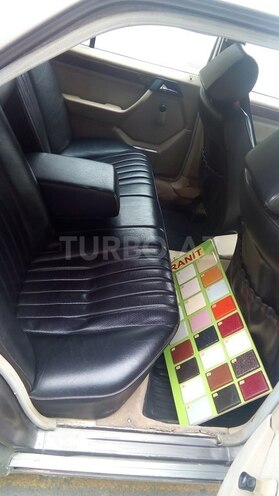 Mercedes E 200 1991, 325,896 km - 2.0 l - Bakı