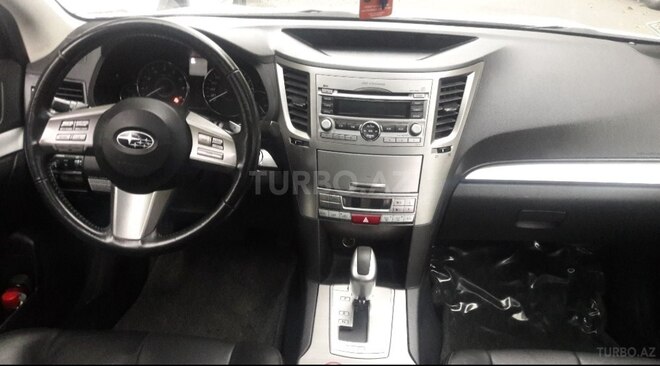 Subaru Legacy 2011, 69,300 km - 2.5 l - Bakı