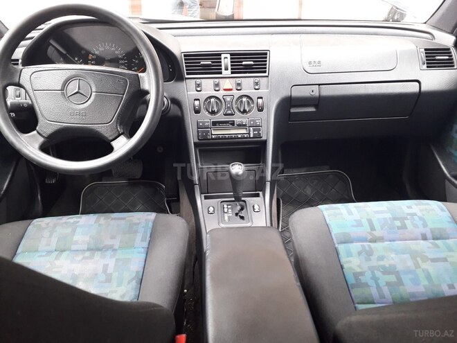 Mercedes C 180 1997, 323,580 km - 1.8 l - Bakı