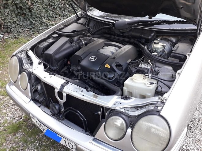 Mercedes E 280 1998, 255,000 km - 2.8 l - Bakı