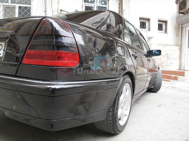 Mercedes C 180 1999, 325,000 km - 1.8 л - Bakı