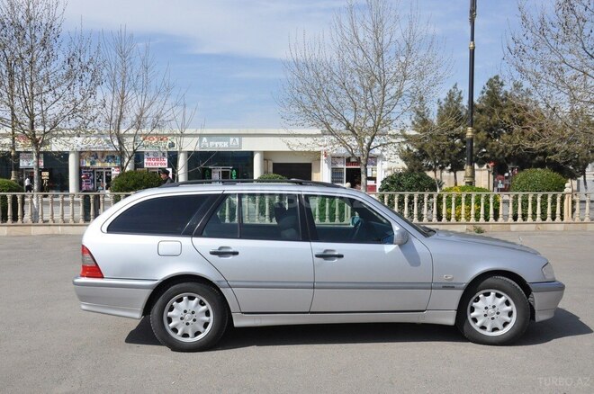 Mercedes C 200 1998, 357,500 km - 2.0 л - Saatlı