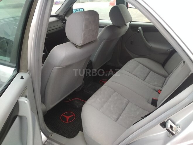 Mercedes C 200 2000, 225,000 km - 2.0 l - Bakı