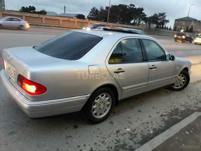 Mercedes E 230 1997, 320,000 km - 2.3 л - Xırdalan