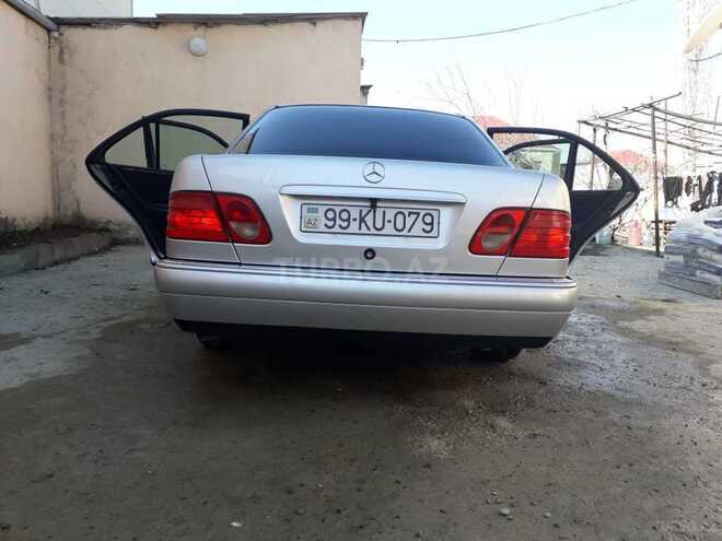 Mercedes E 230 1997, 320,000 km - 2.3 л - Xırdalan