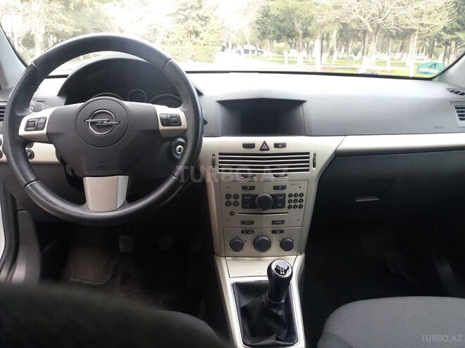 Opel Astra 2007, 155,000 km - 1.4 l - Bakı
