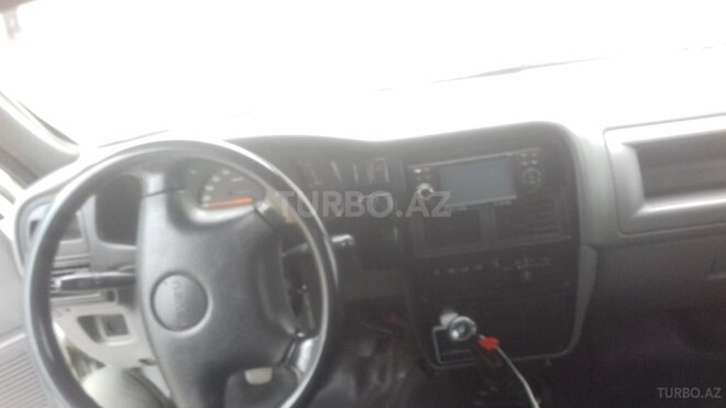 Isuzu  2002, 172,839 km - 2.3 l - Bakı