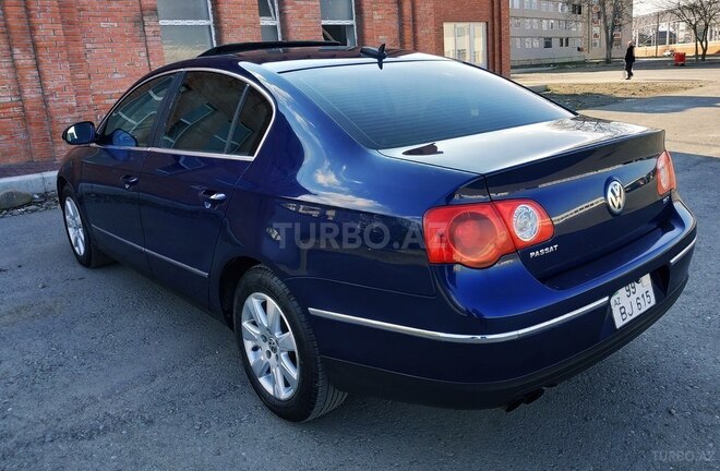 Volkswagen Passat 2005, 285,412 km - 2.0 l - Gəncə