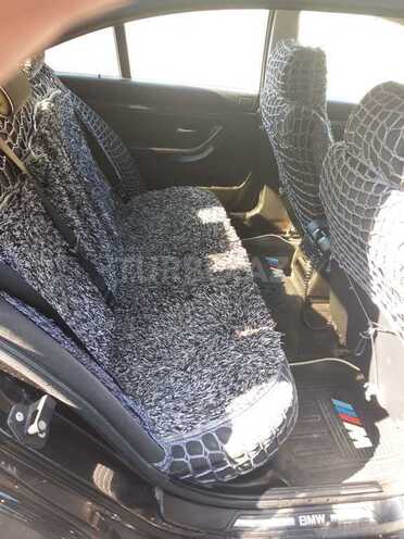 BMW 523 1998, 290,000 km - 2.5 l - Gəncə
