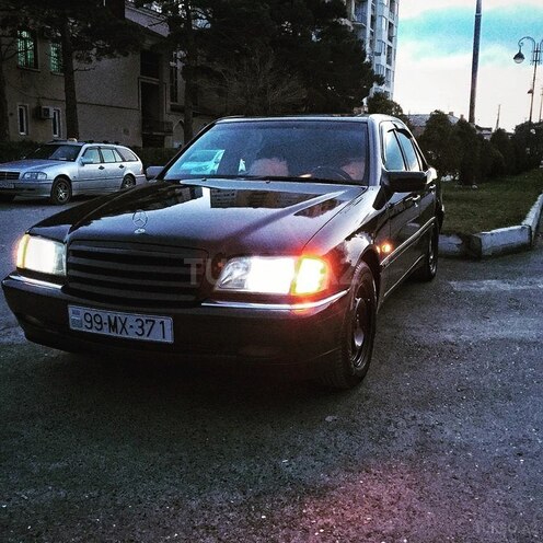 Mercedes C 200 1999, 2,670,003 km - 2.0 л - Bakı