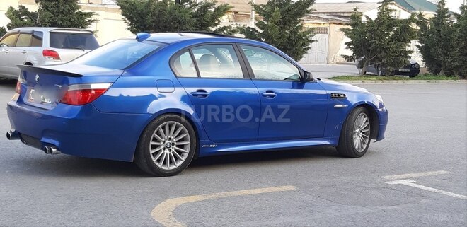BMW 525 2004, 225,000 km - 2.5 l - Sumqayıt