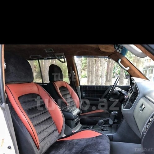 Mitsubishi Pajero 2002, 130 km - 3.0 l - Bakı