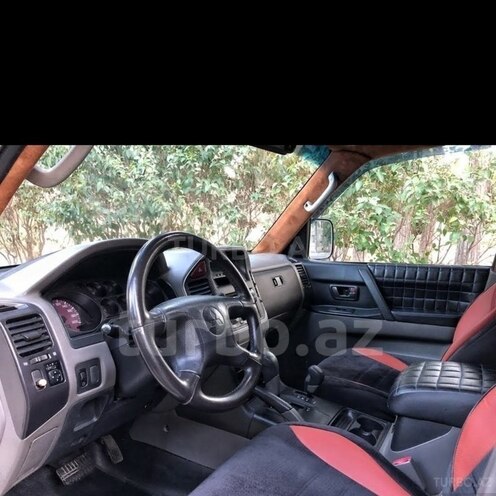 Mitsubishi Pajero 2002, 130 km - 3.0 l - Bakı