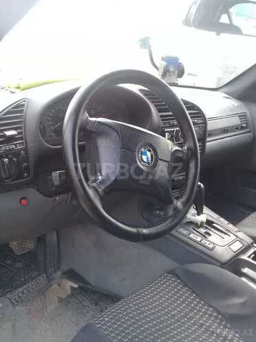 BMW 316 1997, 329,287 km - 1.6 л - Göyçay