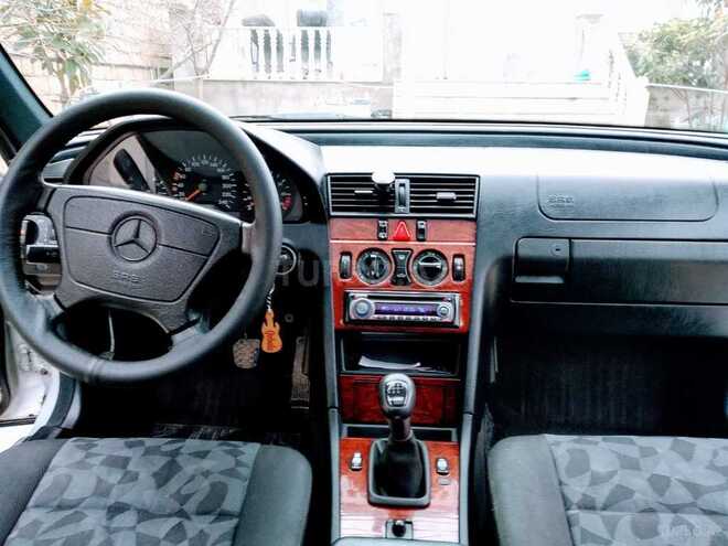 Mercedes C 180 1998, 314,000 km - 1.8 l - Bakı