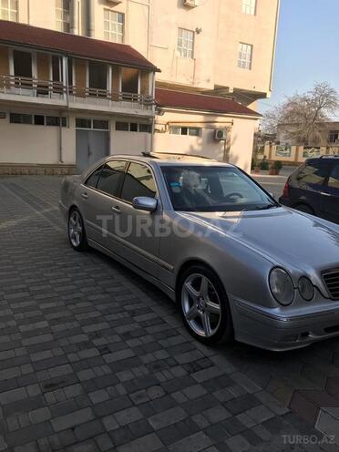 Mercedes E 270 2000, 266,000 km - 2.7 л - Bakı