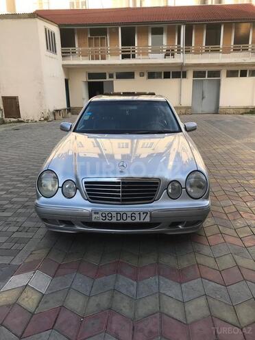 Mercedes E 270 2000, 266,000 km - 2.7 л - Bakı