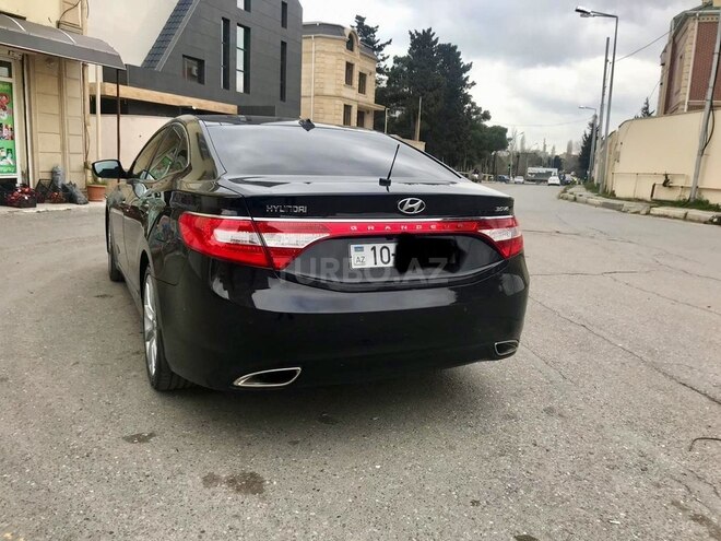 Hyundai Grandeur 2011, 93,000 km - 3.0 л - Bakı