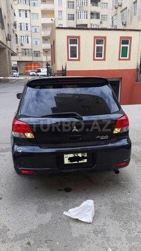 Mitsubishi Airtrek 2002, 245,000 km - 2.0 л - Bakı
