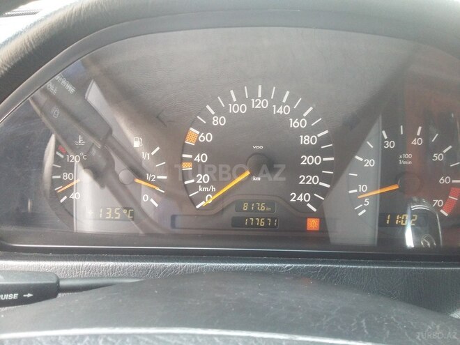 Mercedes C 200 1998, 178,000 km - 2.0 л - Bakı