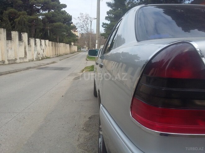Mercedes C 200 1998, 178,000 km - 2.0 л - Bakı