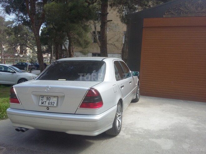 Mercedes C 200 1998, 178,000 km - 2.0 л - Bakı