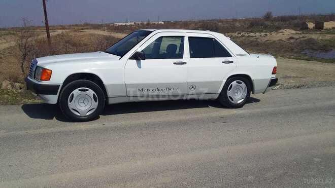 Mercedes 190 1990, 246,700 km - 2.0 л - Sumqayıt