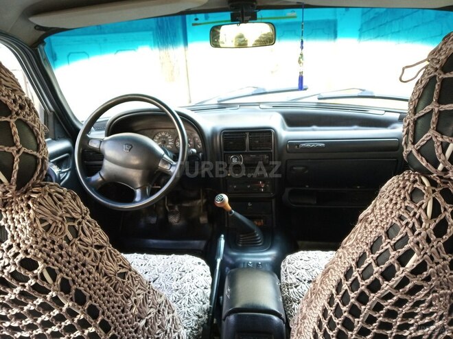 GAZ 3110 2003, 220,000 km - 2.4 l - Sumqayıt