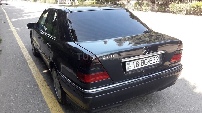 Mercedes C 220 1994, 250,000 km - 2.2 л - Sumqayıt