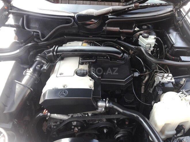 Mercedes E 230 1997, 339,000 km - 2.3 l - Bakı