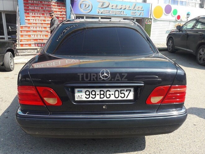 Mercedes E 230 1997, 339,000 km - 2.3 l - Bakı