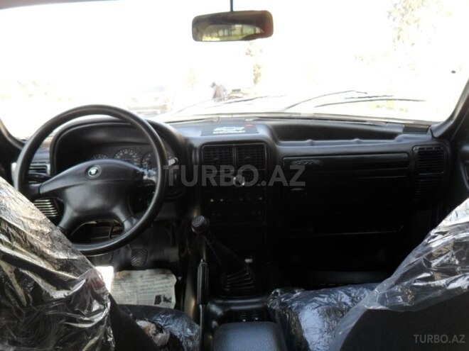 GAZ 3110 2004, 73,059 km - 2.3 л - Bakı