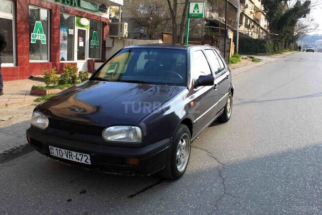 Volkswagen Golf 1994, 250,000 km - 1.8 л - Bakı