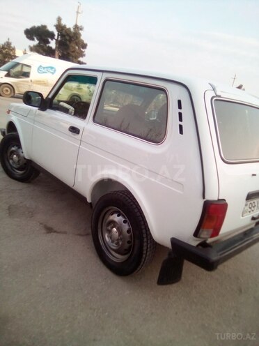 LADA (VAZ) Niva 2013, 200,000 km - 1.7 л - Şirvan
