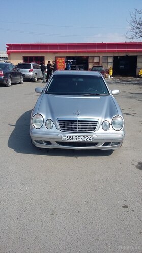 Mercedes E 320 2000, 286,000 km - 3.2 l - Bakı