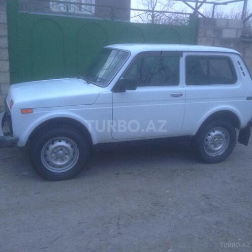 LADA (VAZ) Niva 1999, 11,000 km - 0.1 l - Qusar